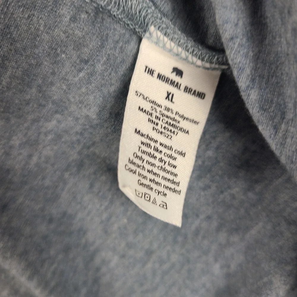 The Normal Brand Shirt Mens XL Blue Active Puremeso Button Up Short Sleeve